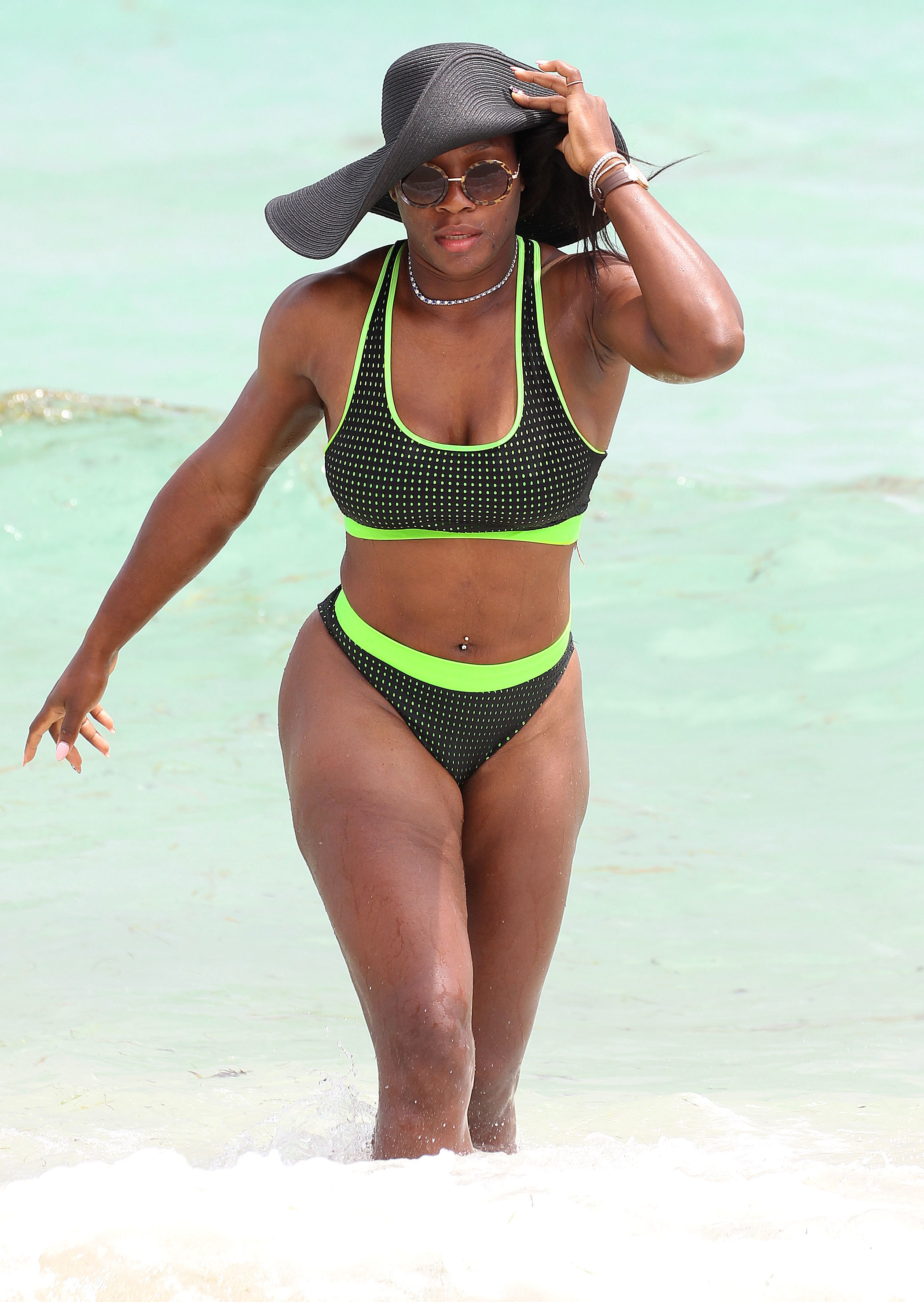 Serena Williams - best bikini moments | Gallery | Wonderwall.com