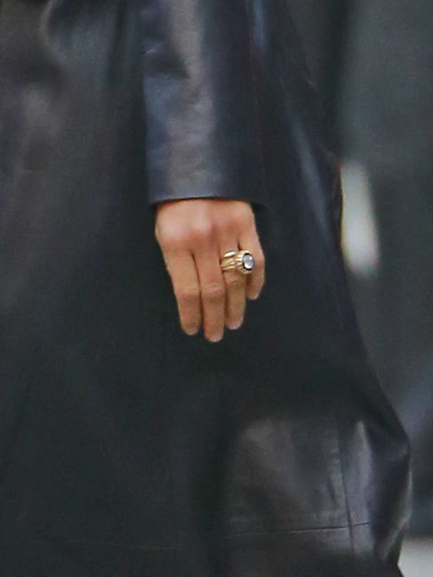 Mary Kate Olsen Wedding Ring | Images and Photos finder