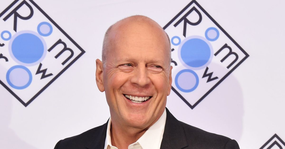 Funny, inspirational Bruce Willis speech resurfaces after dementia ...