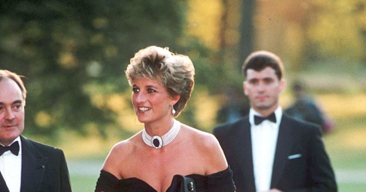 See the best vintage photos of Princess Diana to mark the debut of HBO's buzzy new documentary 'The Princess'.jpg