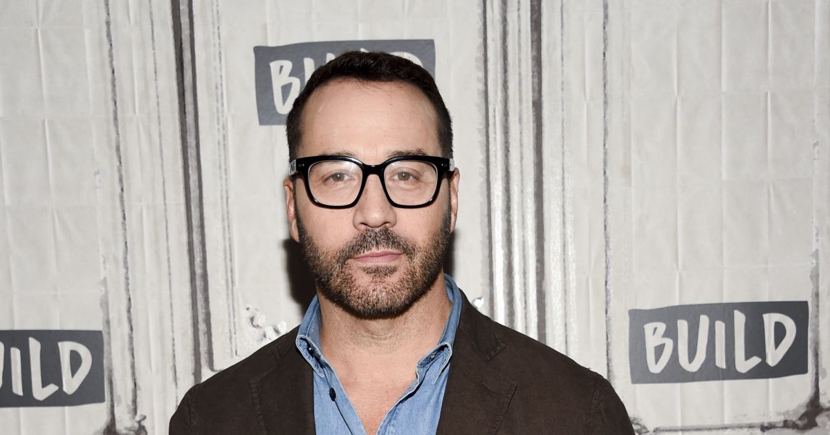Jeremy Piven takes, passes polygraph amid sex assault allegations ...