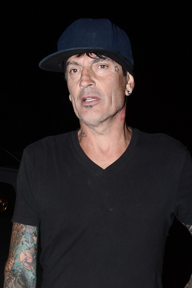 Brandon Lee confirms Tommy Lee paid for his rehab, offers to pay for dad to  go to rehab 