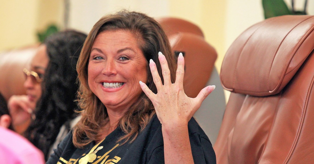 Dance Moms: Abby Lee Miller Tearfully Admits She 'Regrets Everything
