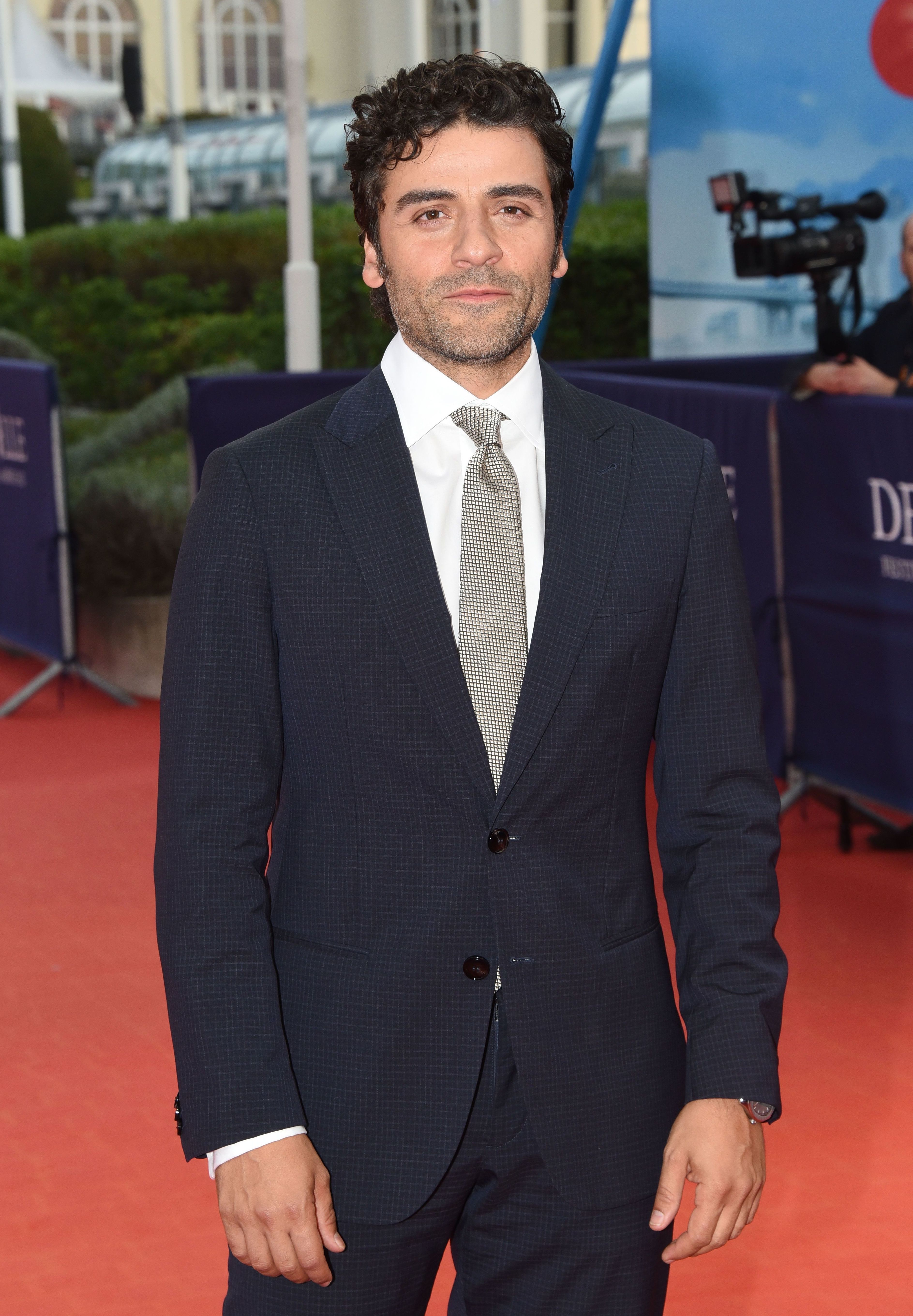 Oscar Isaac Things You Probably Don T Know But Should Gallery