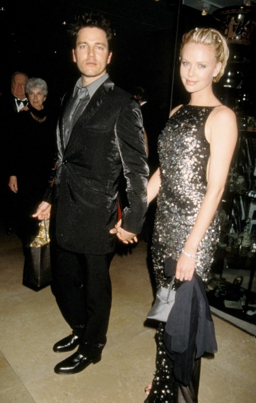 1999 Golden Globes - Fashion flashback | Gallery | Wonderwall.com