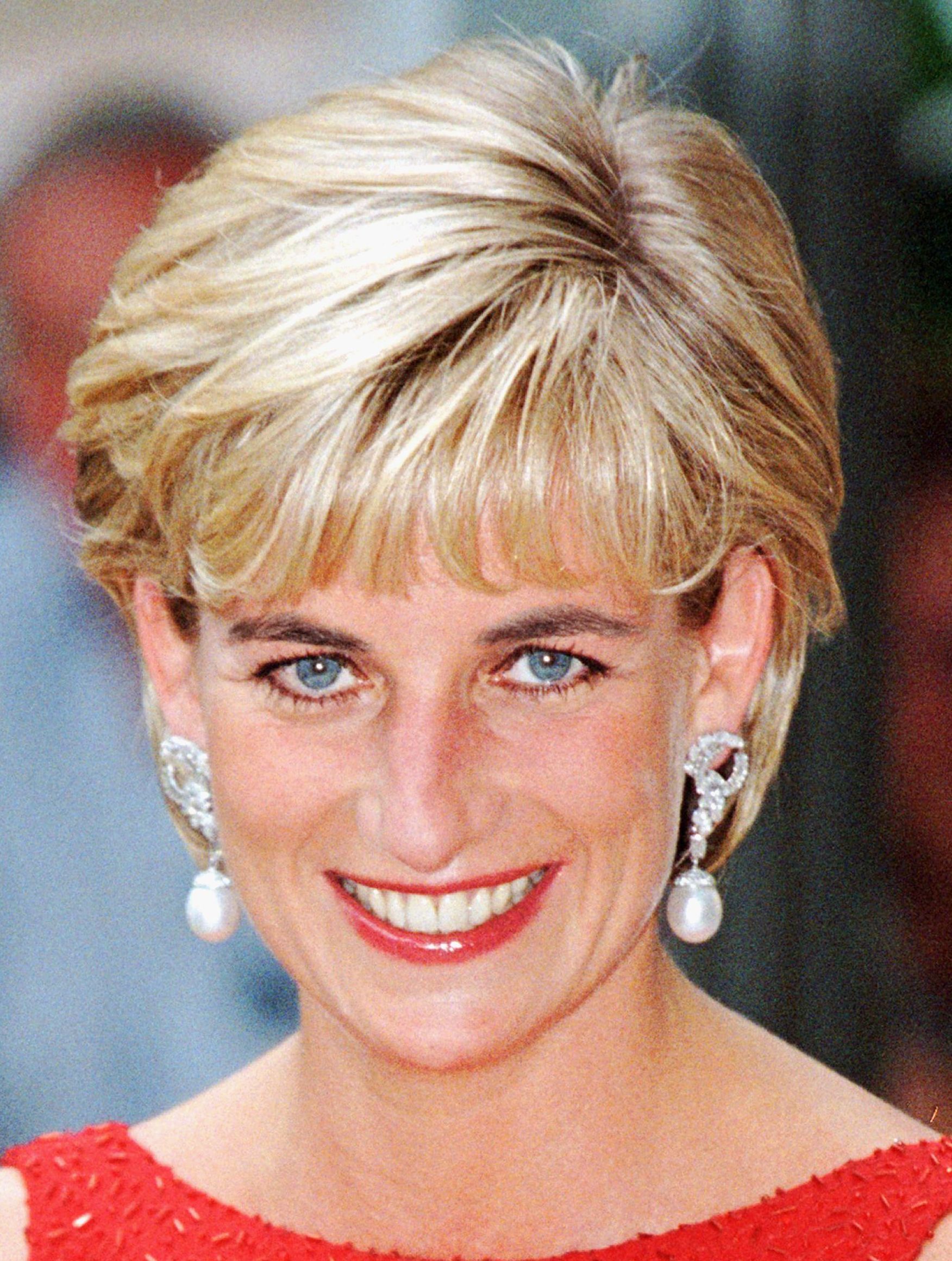 Why Diana was the Ultimate Girl in Pearls  Daily Mail Online