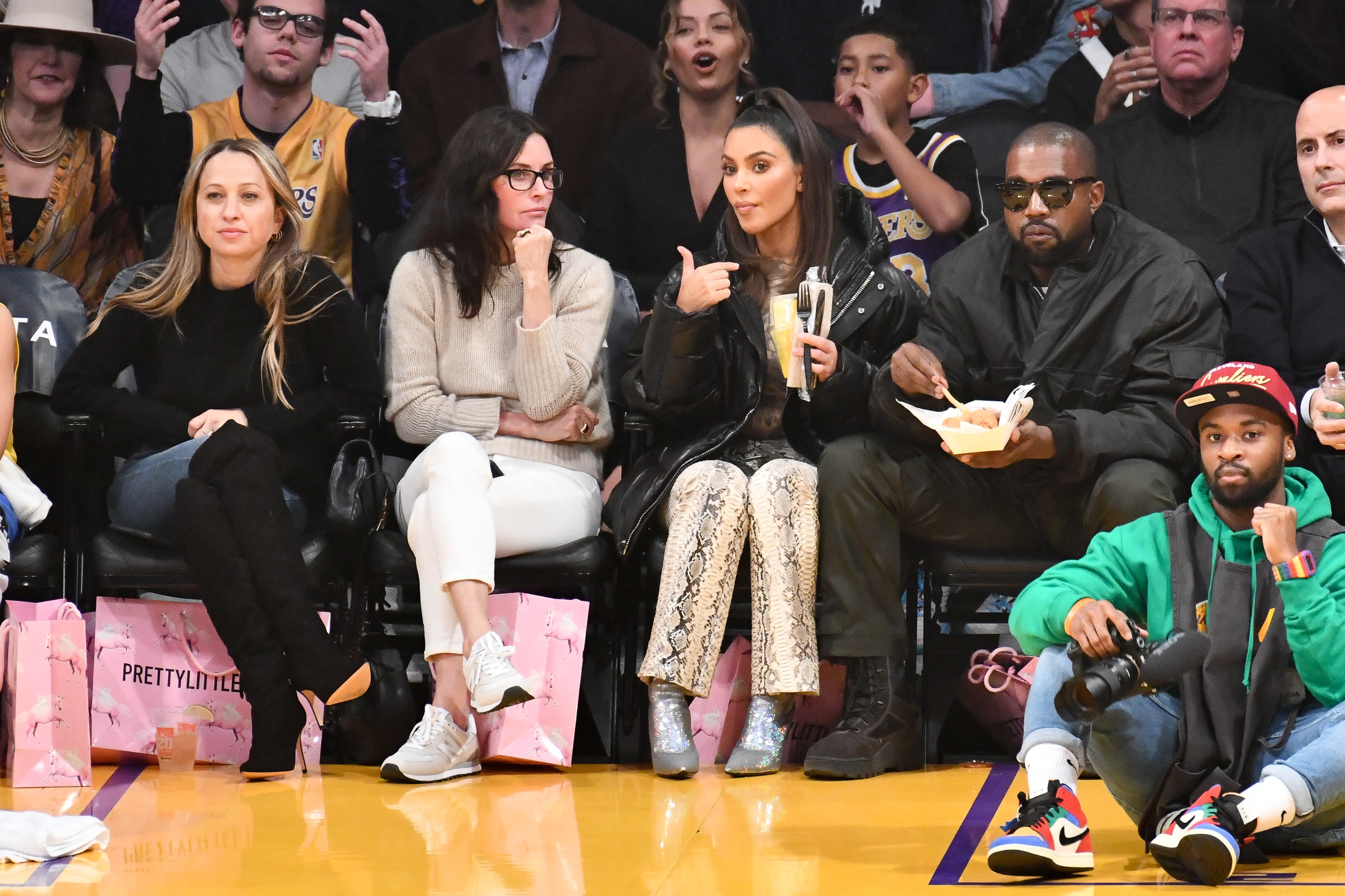 Stars courtside at basketball games Gallery
