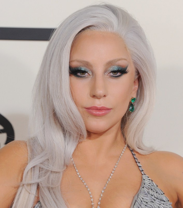 Stars who have gray or white hair | Gallery 