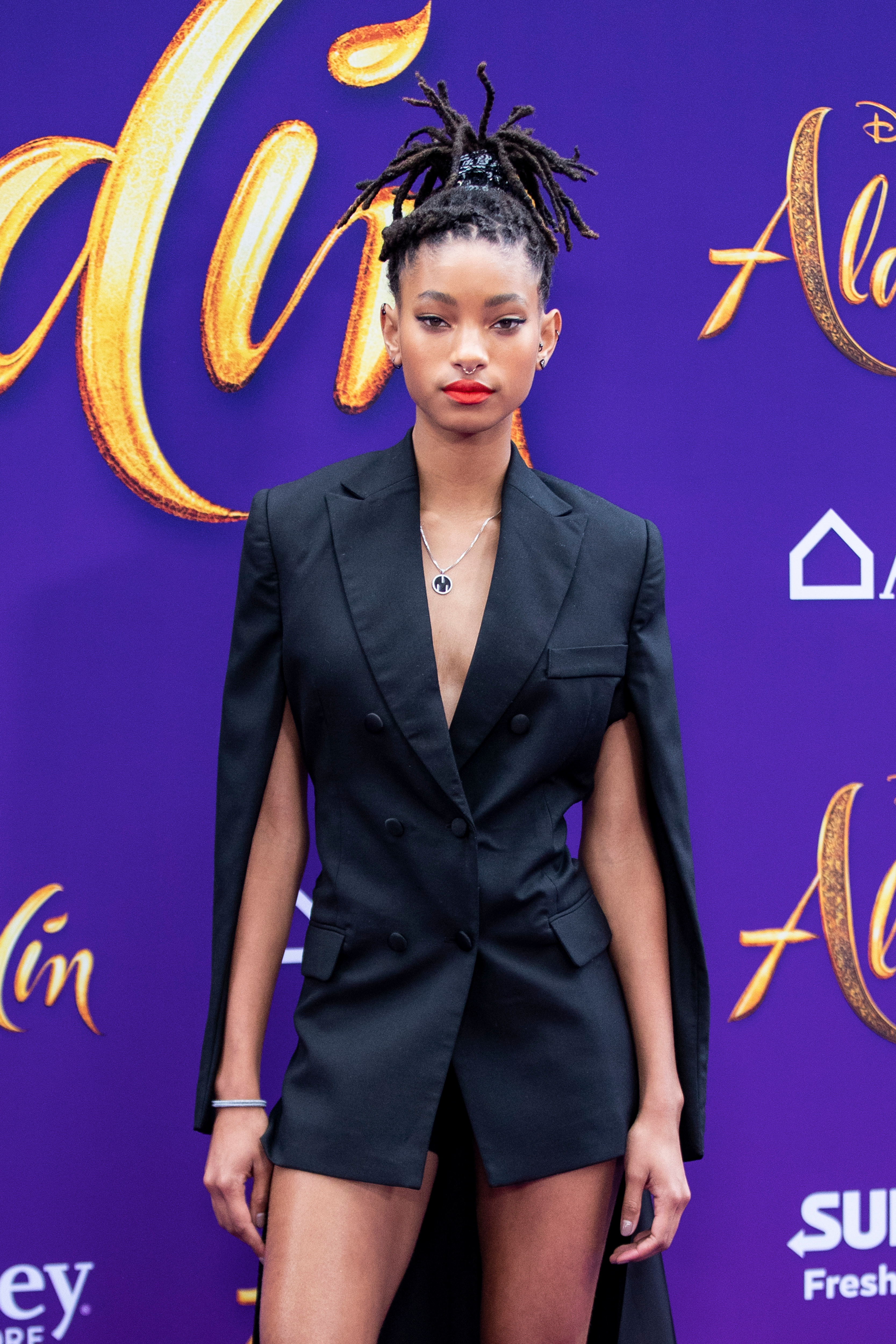 Willow Smith | Overview | Wonderwall.com
