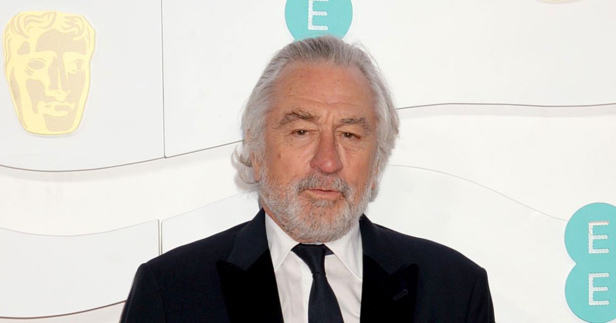 Robert De Niro claims ex staffer used $300k worth of his frequent flyer miles.jpg