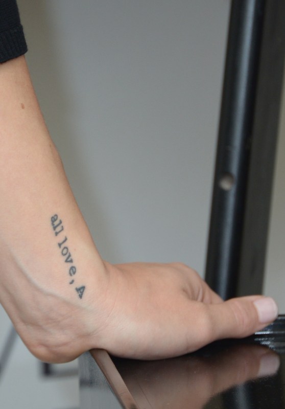 Olivia Wilde, tattoo.