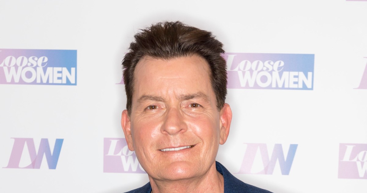 Charlie Sheen reflects on the infamous public collapse 10 years later …