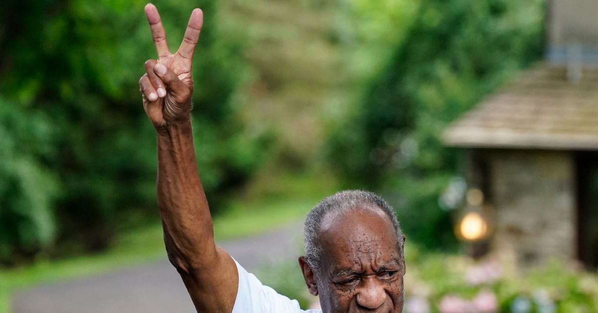 On anniversary of prison release, new footage of Bill Cosby's ride home is released￼.jpg