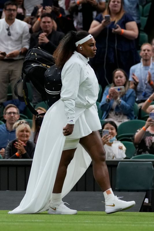 Serena Williams Goes Bold in a Leopard-Print Mini Dress & Shiny Pumps