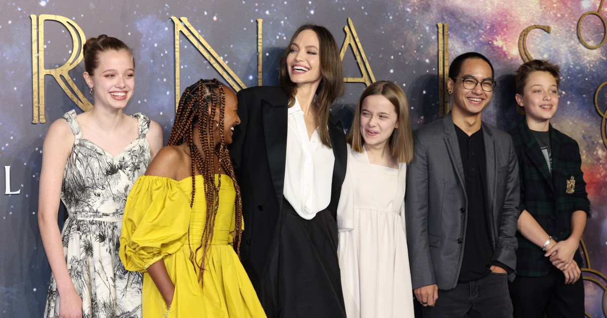 Angelina Jolie and her kids hit the red carpet, plus more of the best  celebrity photos of 2021 | Gallery | Wonderwall.com