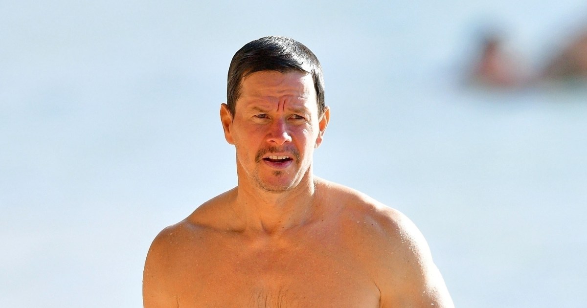 Mark Wahlberg shows off his buff body at the beach in Barbados, plus more stars in swimsuits and bikinis in 2022.jpg