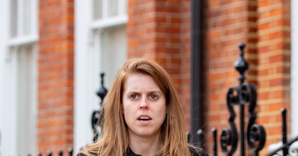 Princess Beatrice bares all in London, plus more celebs without makeup in 2022.jpg