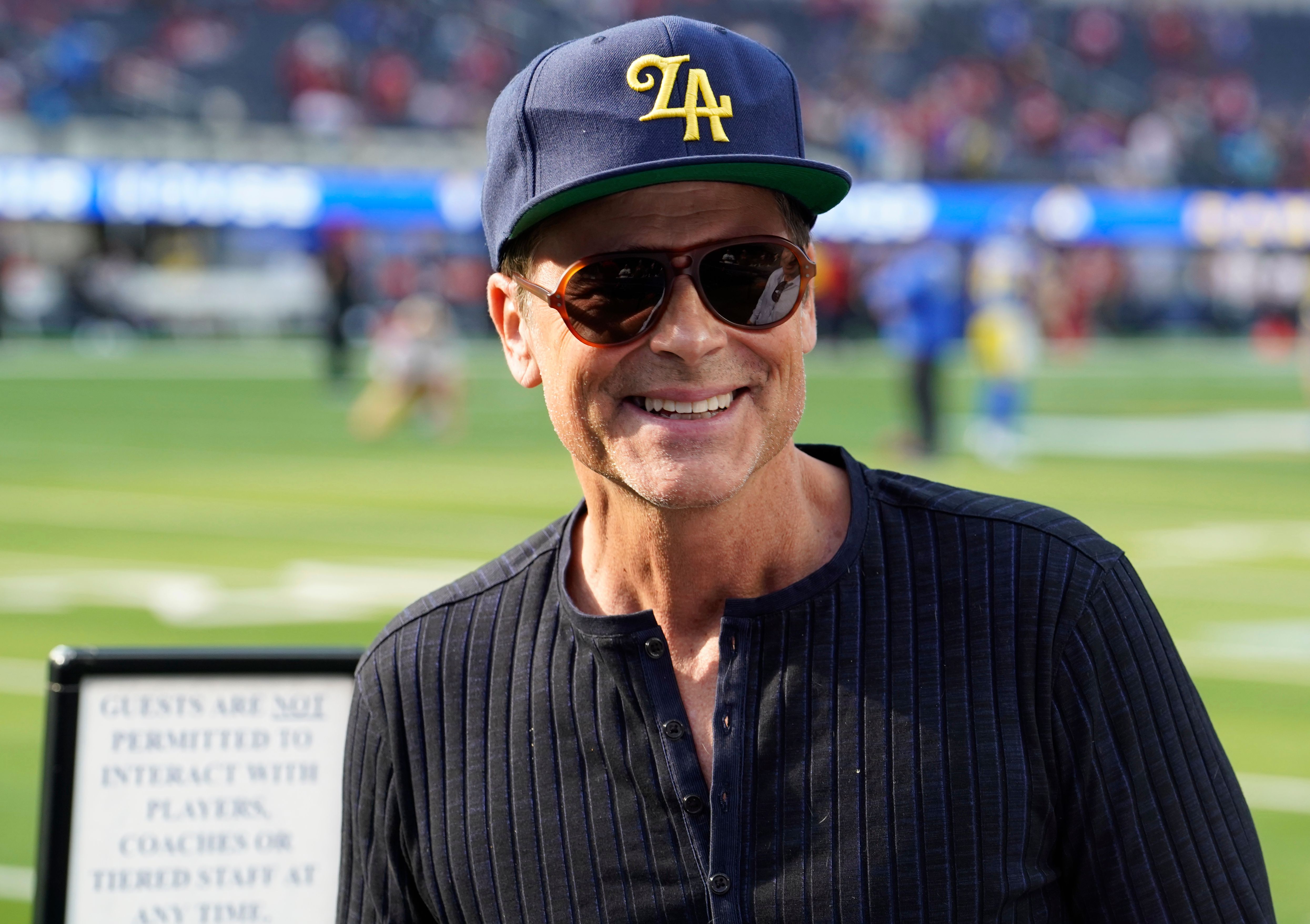See celebrity fans of the Rams vs. celebrity fans of the Bengals