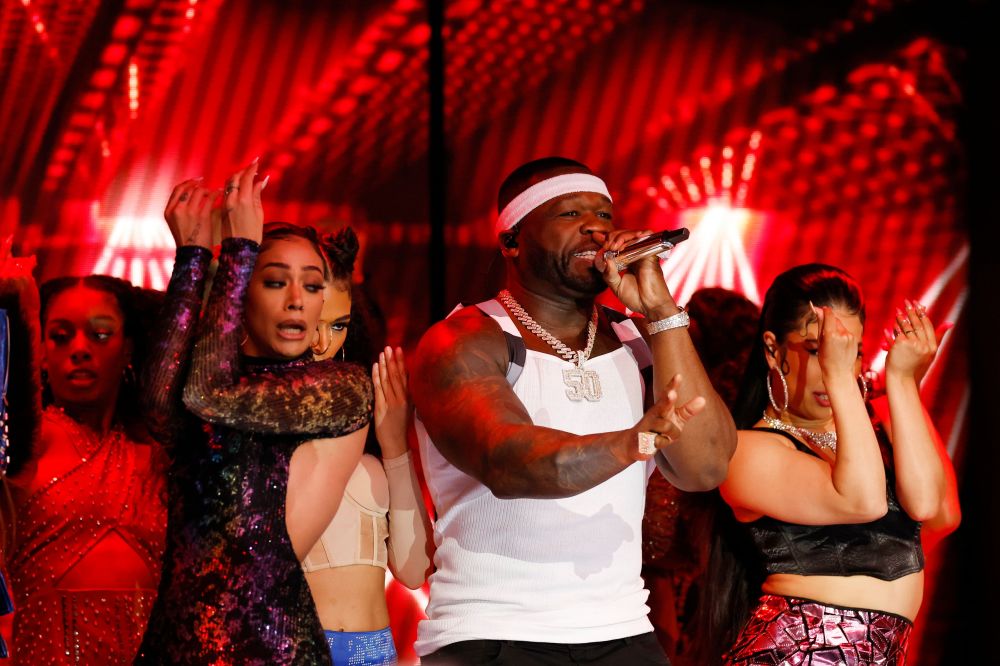50 Cent hits back at fat shamers after Super Bowl performance ...