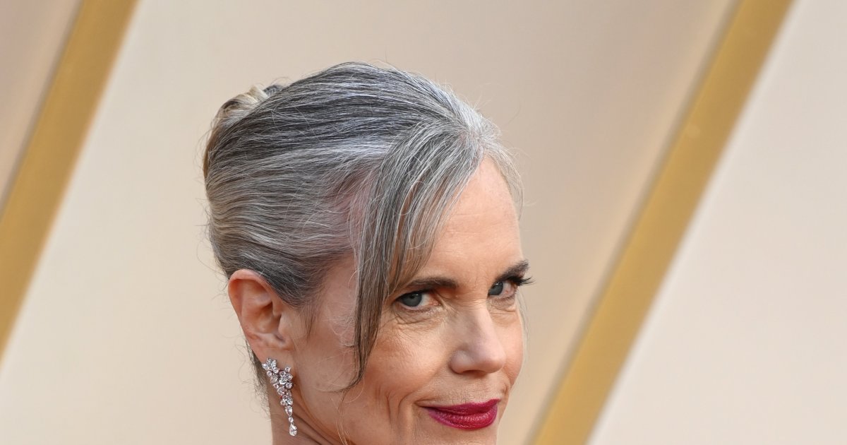 Stars who have gray or white hair | Gallery 