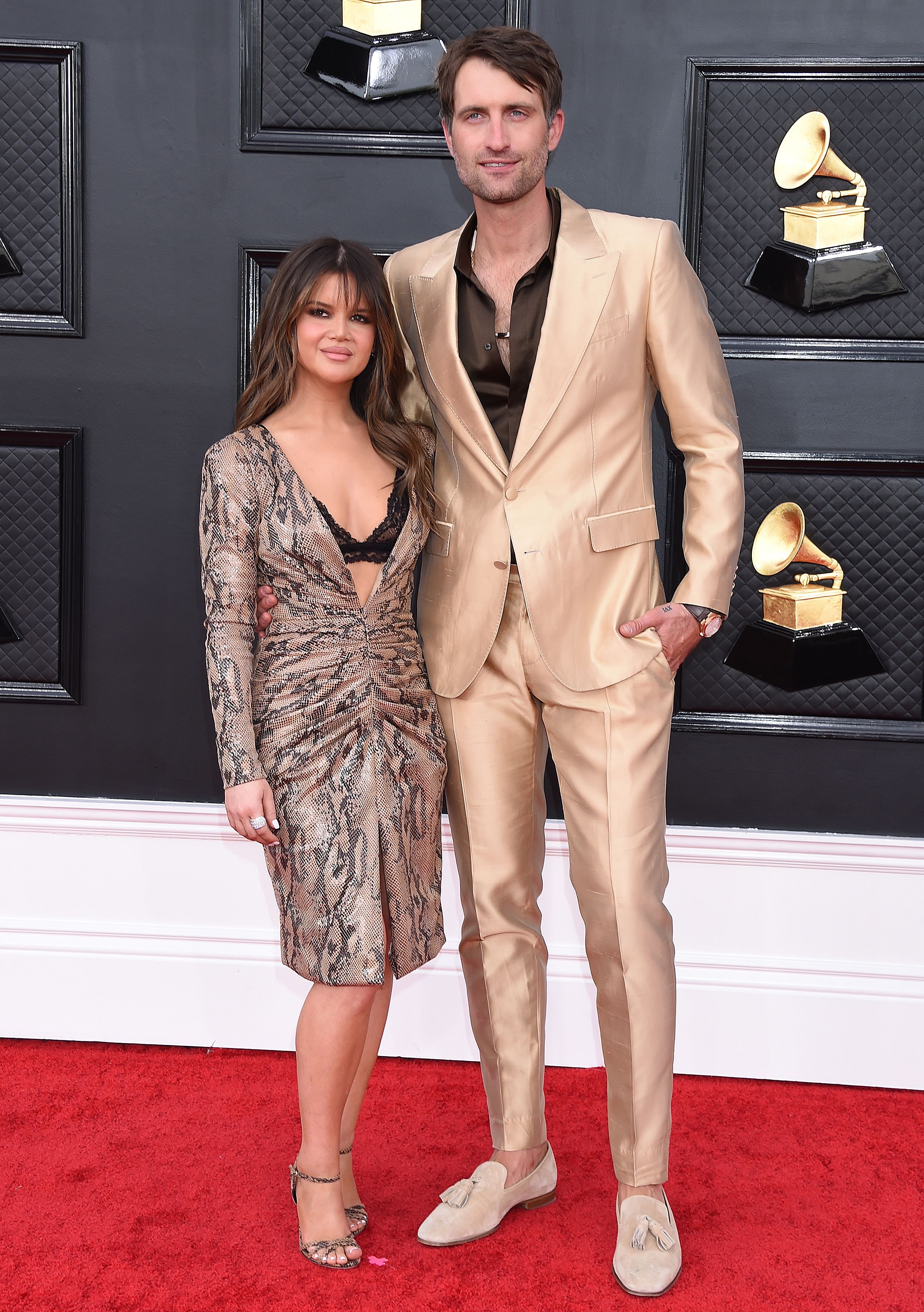 Country singer is more than a foot shorter than her husband, more