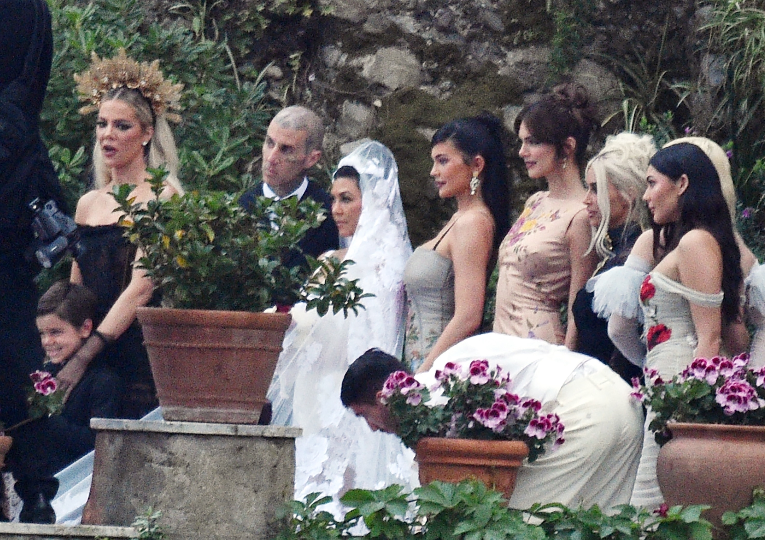 kourtney kardashian wedding dress