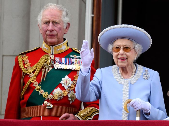 ICYMI: All the best photos from Queen Elizabeth II's Platinum Jubilee weekend | Gallery | Wonderwall.com
