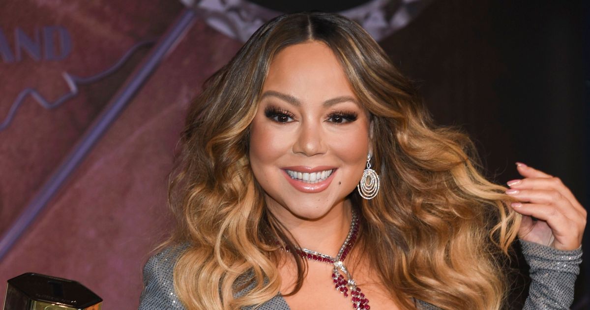 Mariah Carey gets major blowback for attempt to trademark 'Queen of Christmas'.jpg