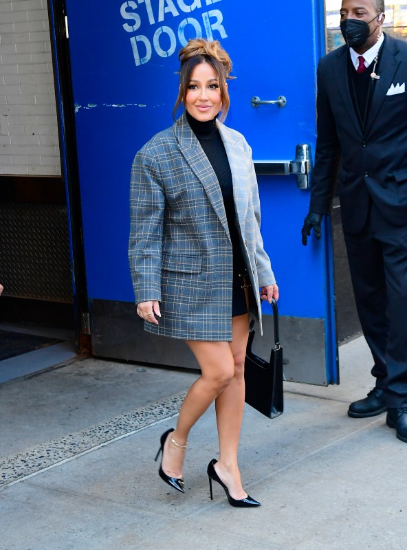 Celebrity Fashion Trends 2022: Shop The 5 Top Celeb Trends for Fall –  StyleCaster