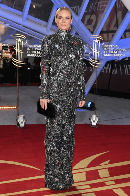 Cate Blanchett rewears a style disaster, plus more fashion hits and ...