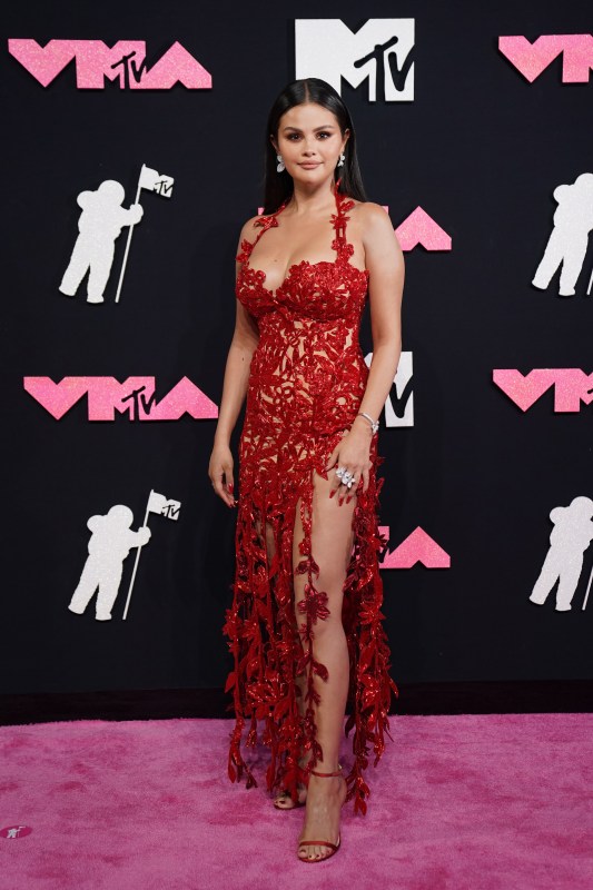 See the 26 best and worst looks from the 2023 MTV VMAs | Gallery ...